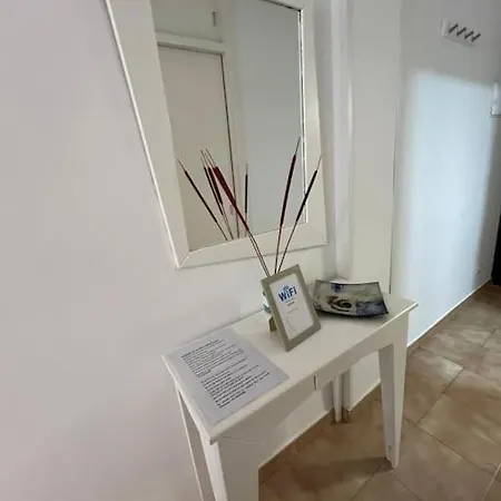 Playa Jardin Bus Terminal Pool 아파트 푸에르토 드 라 크루즈