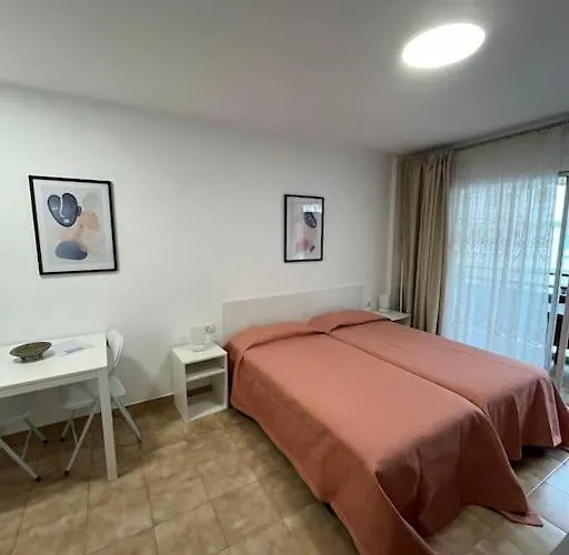 Playa Jardín Bus Terminal Pool Puerto de la Cruz (Tenerife)