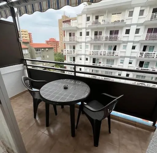 Playa Jardín Bus Terminal Pool Puerto de la Cruz (Tenerife)